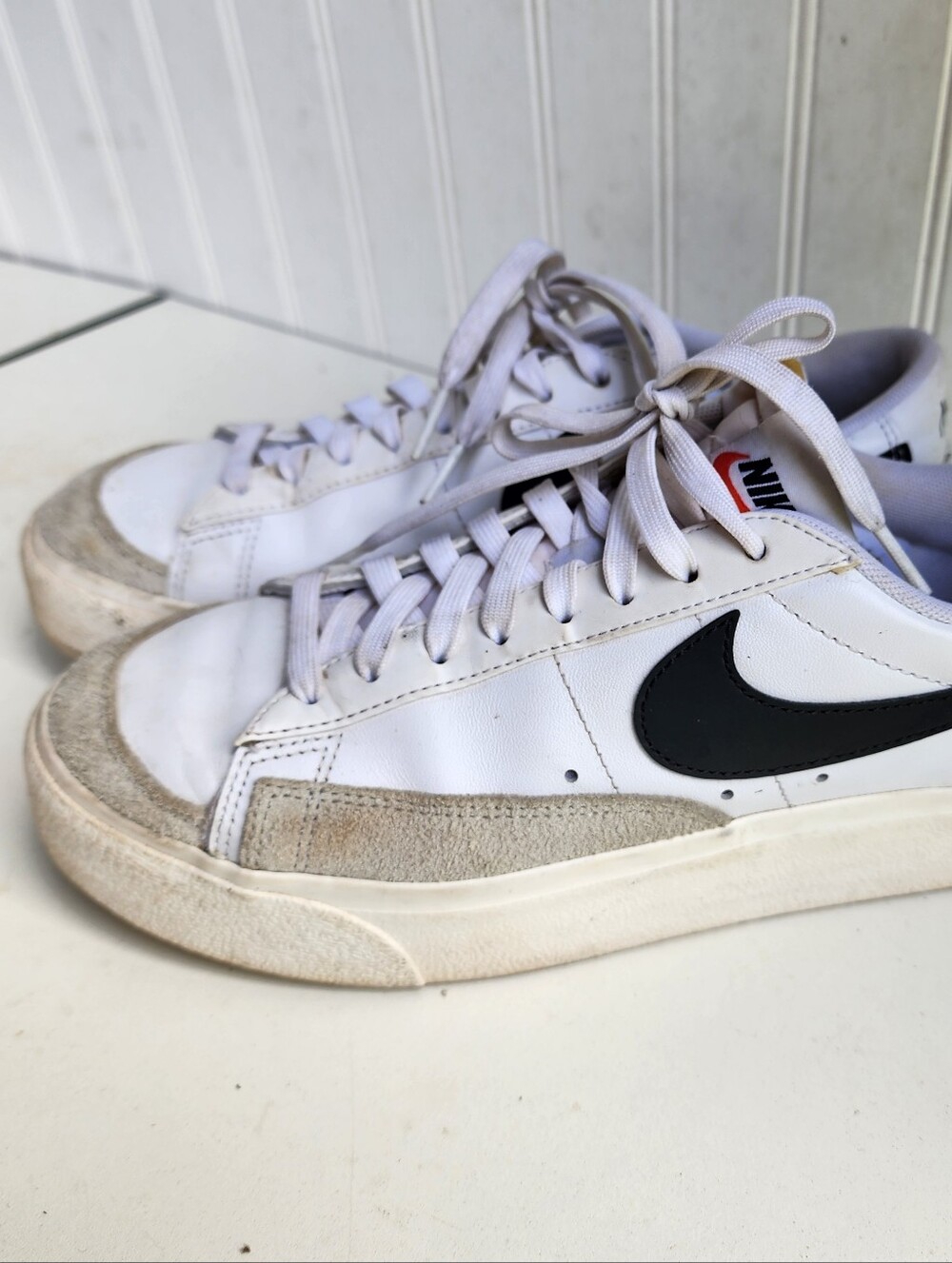 Nike Blazer Low Platform Womens Shoes DJ0292 101 White Black Beige Sz 9